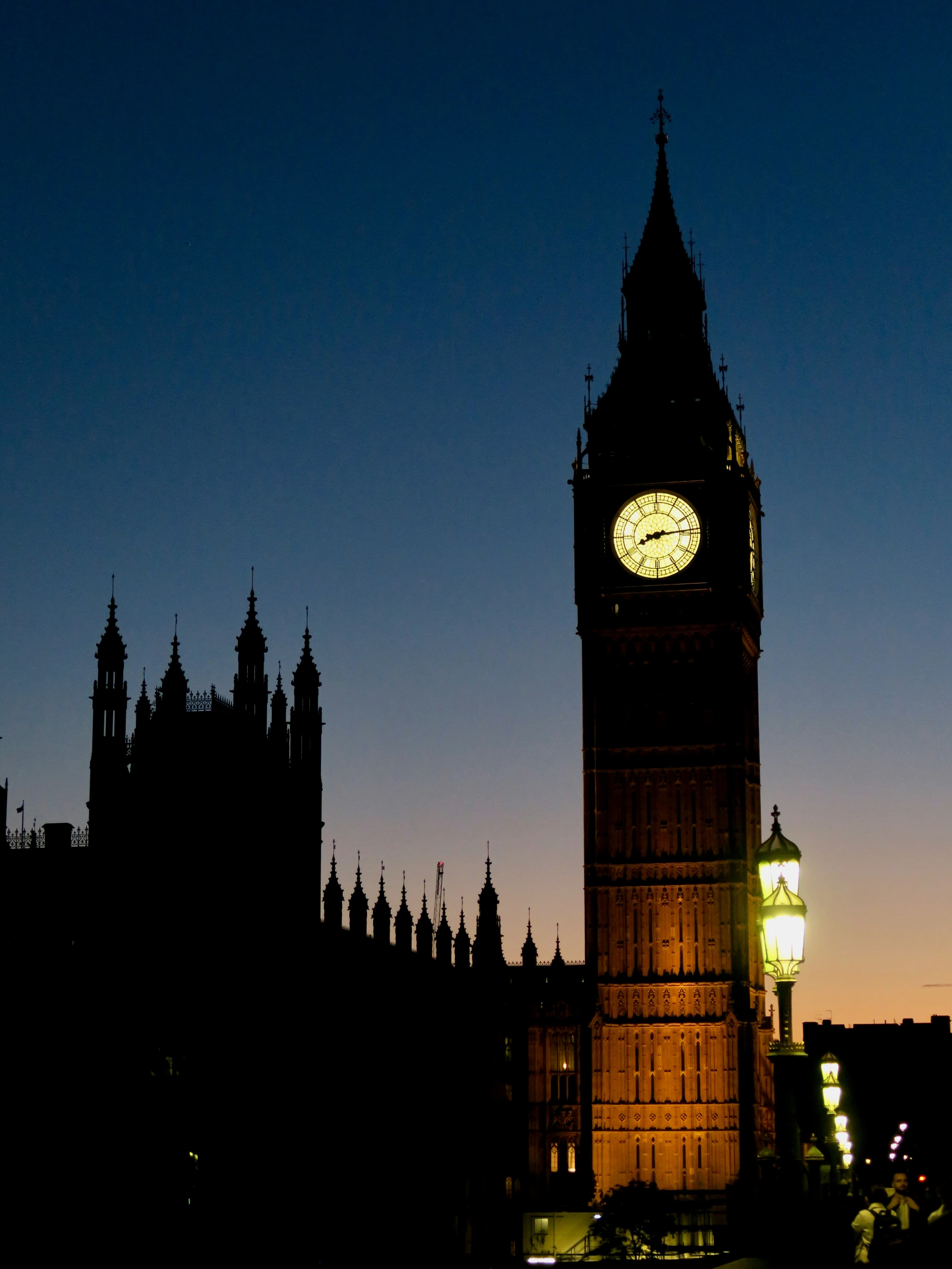 The Elizabeth Tower and the Houses of Parliament in Westminster at dusk